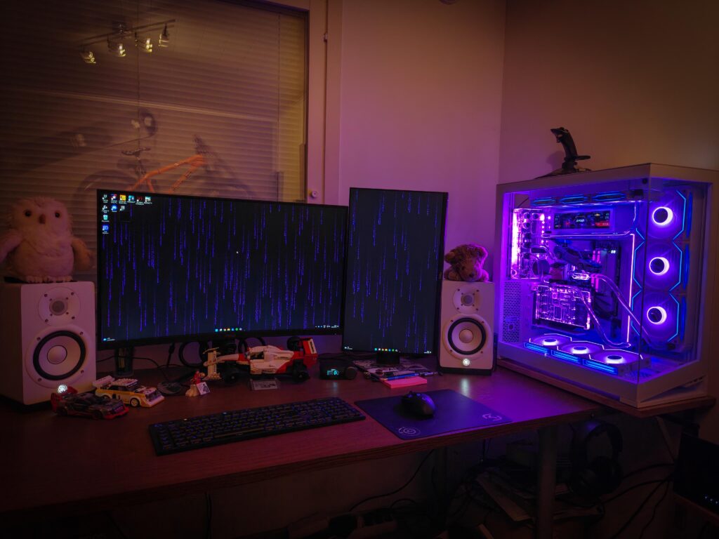 My gaming setup/home office corner