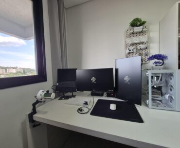 Black and white work/gaming setup