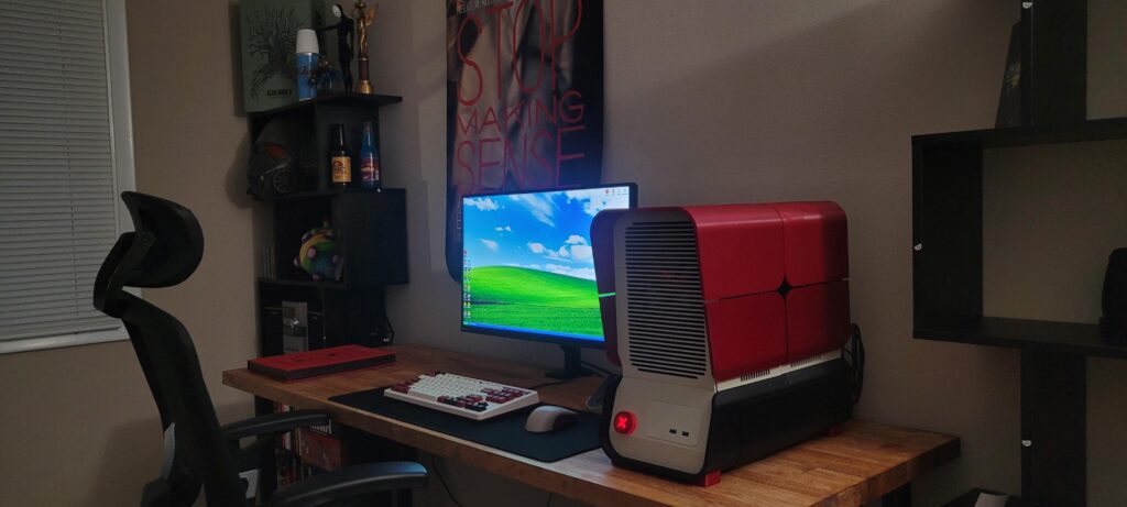 Moved apartments and took the opportunity to upgrade my setup