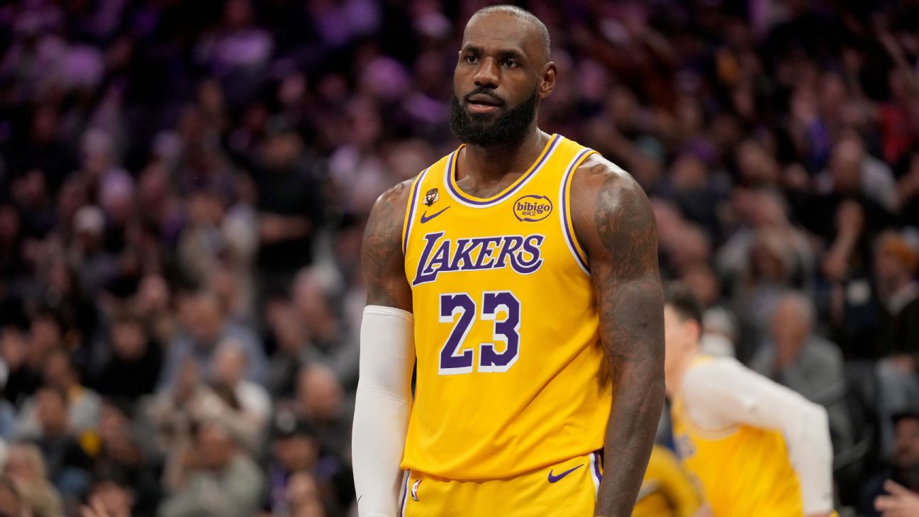 Lakers’ LeBron James not voted All-Star Game starter Lakers' LeBron James not voted All-Star Game starter