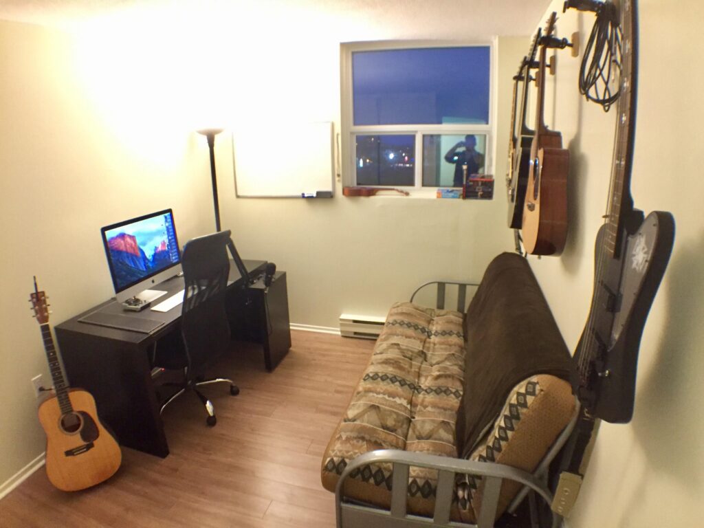Recently found a pic of my first battle station after university
