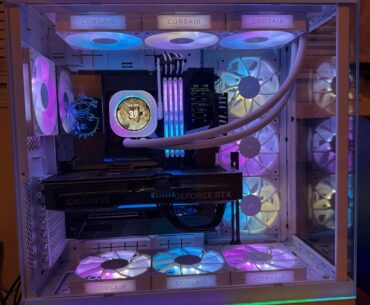 Stress free 285k Godlike Build