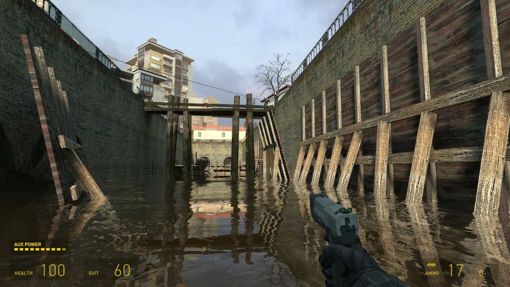 Half-Life 2 gameplay