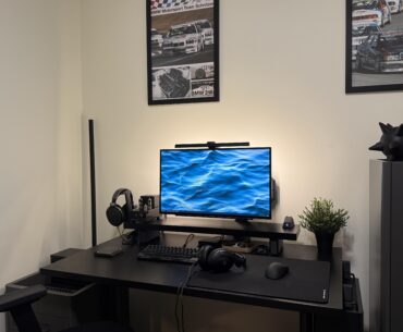 DIY desk shelf
