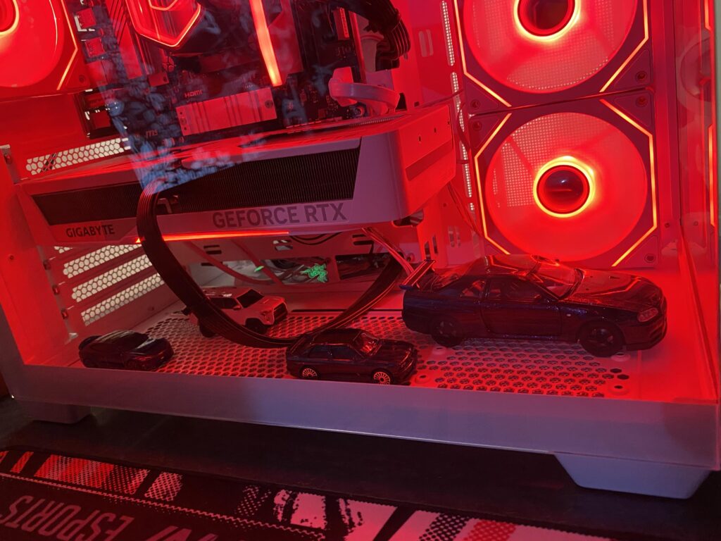 Is this okay? To put cars under does it make any damage