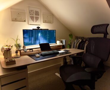 New desk update for 2026! Should I add anything?