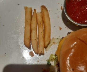 I rearranged my fries in the shape of the black ops4 logo