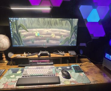 Battlestation and school desk