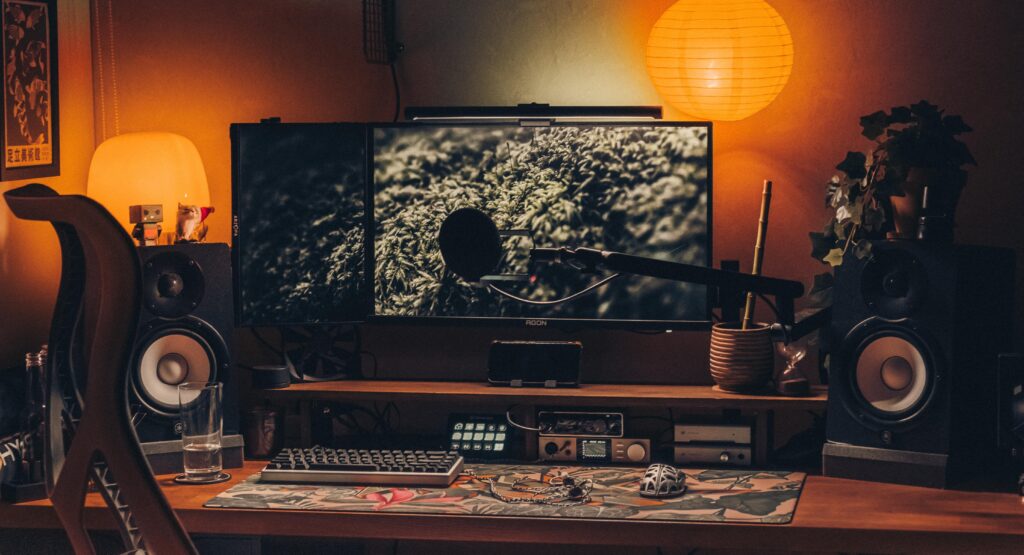 my setup where i spend my free time :>