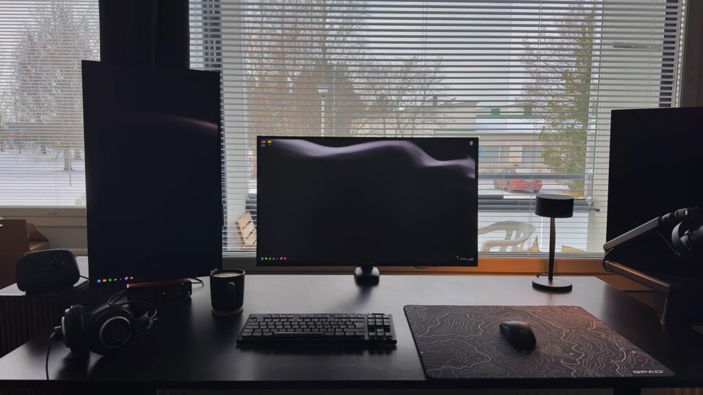 Somewhat "minimal" setup.