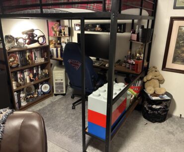 My First Battleststion! Was a bit limited in space but I think I did pretty well with what I was working with!