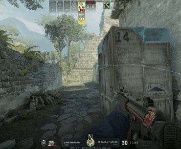What is the little iridescent "CS" badge next to the gun name, at the bottom-centre?