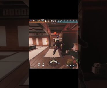 NEVER solo queuing again #fps #badaim #fpsgames #aimbotpotential #r6 #r6siege #goodaim #funny #fun