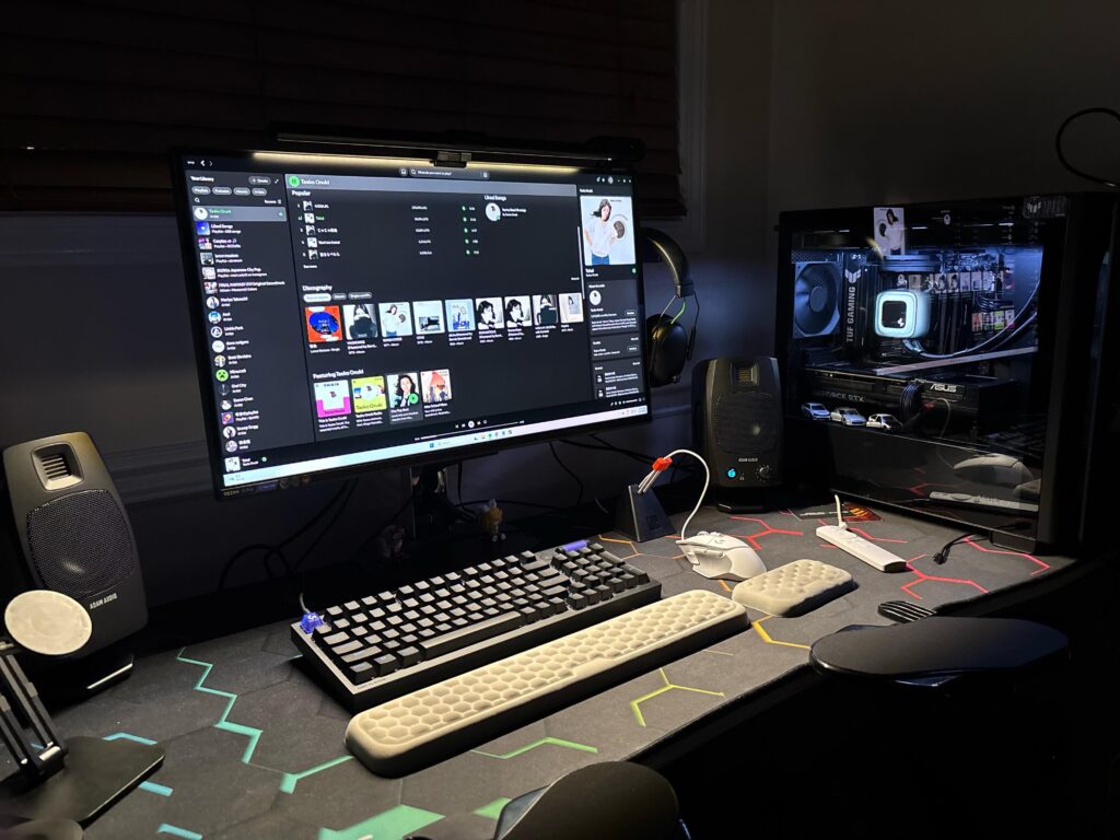 Gaming pc setup