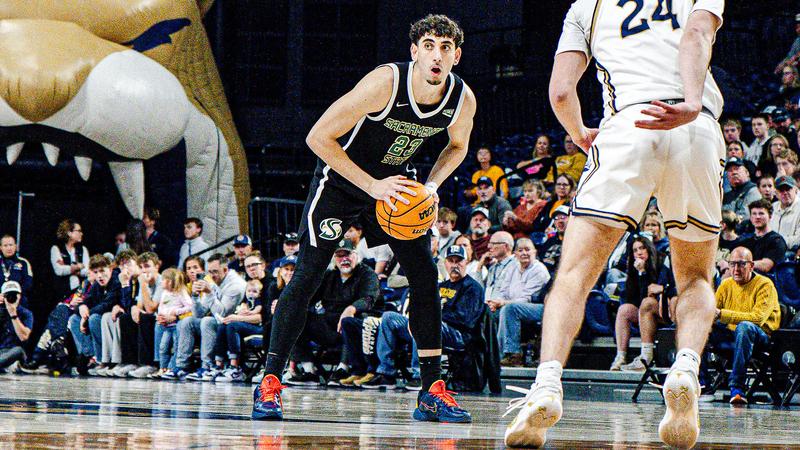 MEN’S BASKETBALL DROPS FINAL REGULAR SEASON ROAD GAME AT MONTANA STATE MEN’S BASKETBALL DROPS FINAL REGULAR SEASON ROAD GAME AT MONTANA STATE