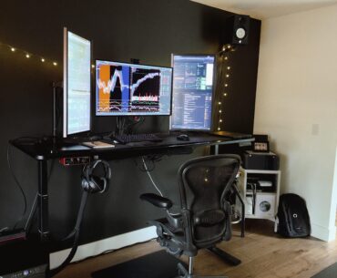 My WFH SWE / Trading / Competitive FPS / HomeLab Battle Station