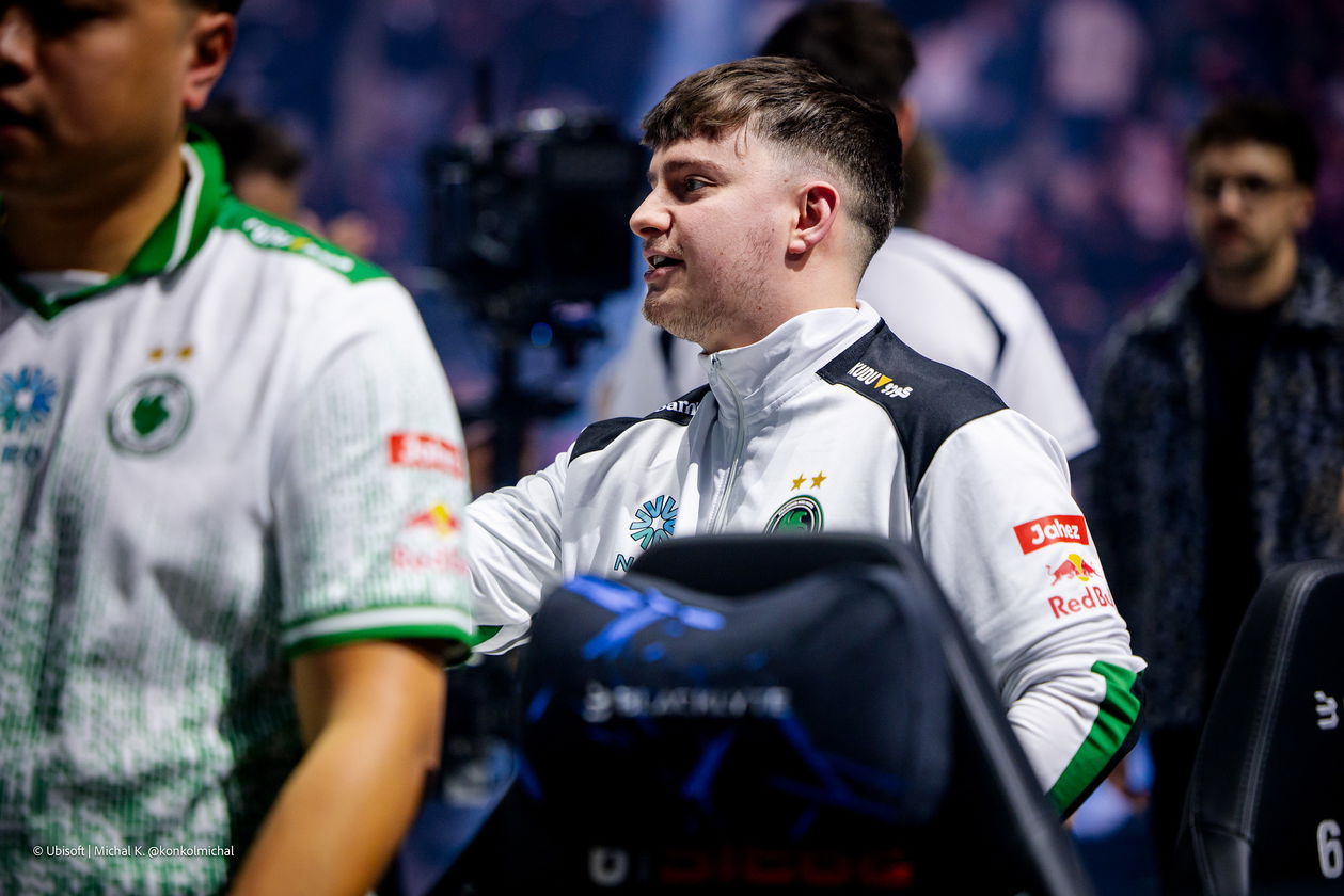 Team Falcons bench Shaiiko, Jume to replace the Frenchman team a logo