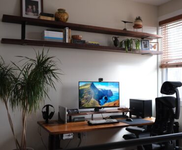 An honest battle station for honest work