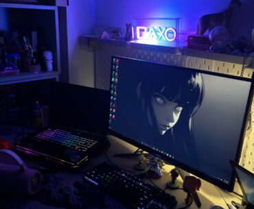 rate my battlestation guys :3
