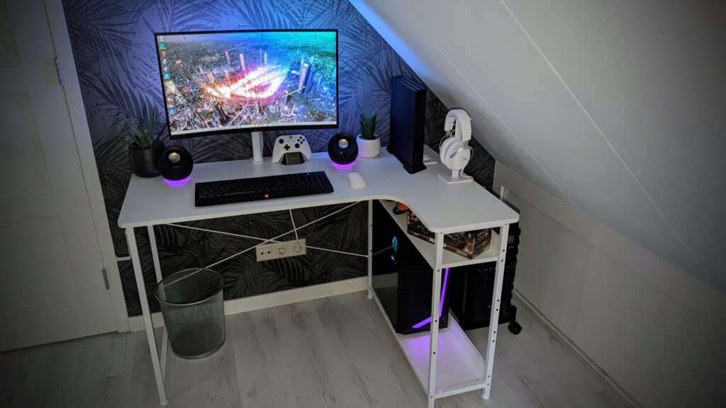 Limited space clean minimal setup