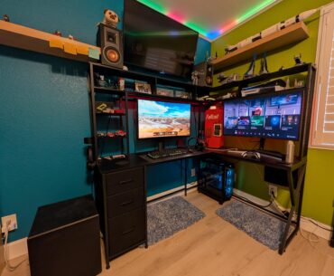 My 17 year old son's new battlestation