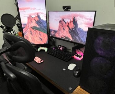 my pretty avg setup, overall dusty but it works.