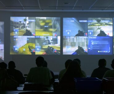 Peak Multiplayer Console Gaming, November 2005 (colorized)