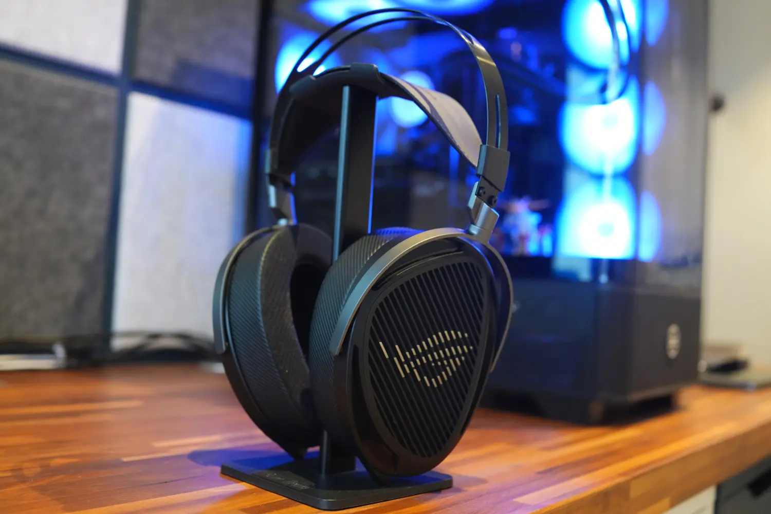 Asus ROG Kithara review: this Hi-Fi grade gaming headset leads a double life Asus ROG Kithara review: this Hi-Fi grade gaming headset leads a double life