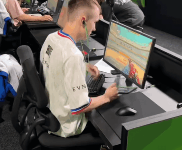 How really play cs2 the best cs2 player