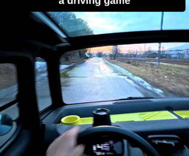 POV: You use a keyboard and mouse in a driving game