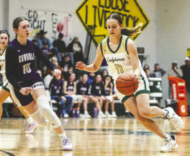 Ladyhorns drop two district games in a row