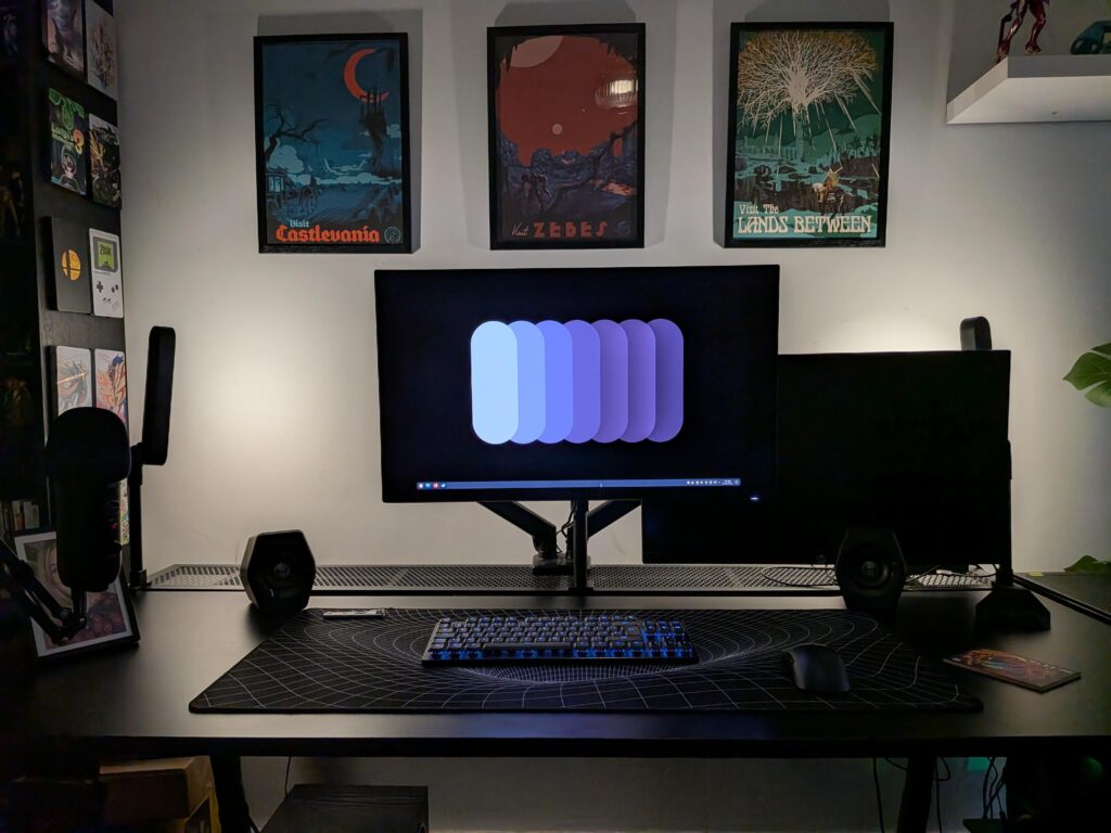 I'm pretty happy with my comfy gaming spot!