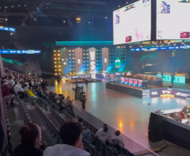 Half of the crowd left the arena after Natus Vincere and Team Falcons were eliminated from the tournament.