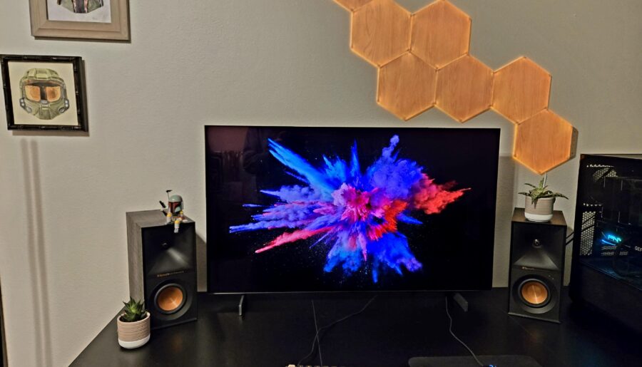 Simple, Cozy, OLED Goodness