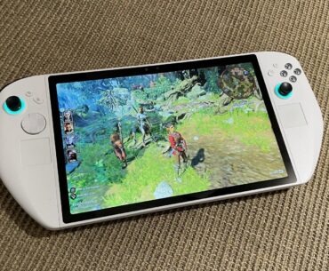Abxylute 3D One Handheld PC