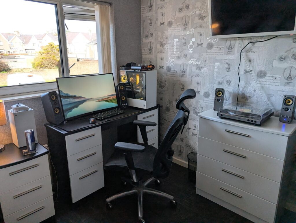 Music and gaming corner