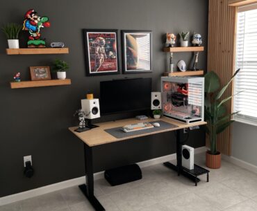 My game room. Finally decided to build a pc.