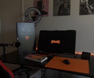 Any suggestions for good monitor cleaner?