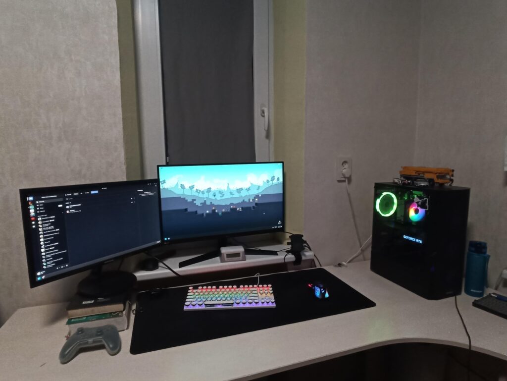 What should I add to this so that it ain't as boring looking ??