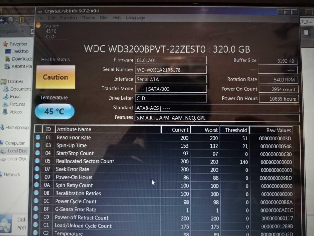 15 Years, 10,685 Hours, and This 320GB Legend is Still Breathing 15 Years, 10,685 Hours, and This 320GB Legend is Still Breathing