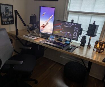 Starfighters in Sunlight