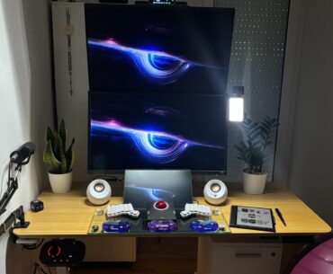 Zero neck pain, distraction-free and heavily DIY!