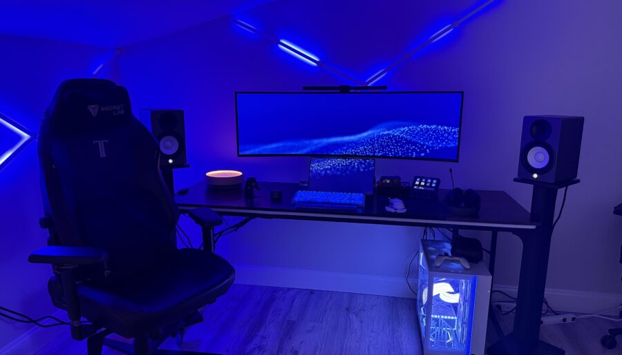 Just moved finally have a office/gaming room