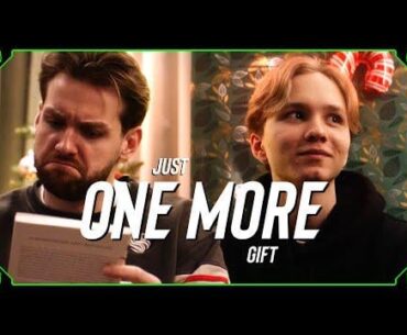 A Very Falcons Christmas