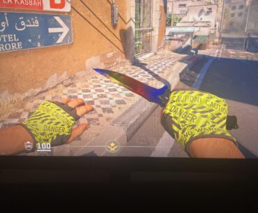 Is this a good knife and glove combo?