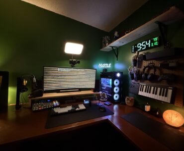 My work and play space