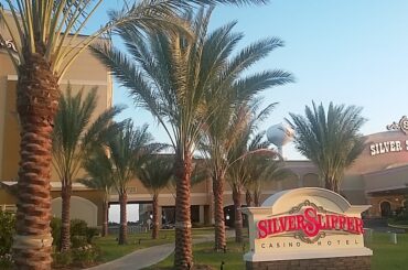 Guest at Mississippi coast casino claims false arrest, rough treatment — CDC Gaming