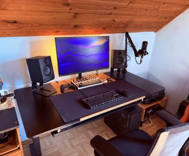 My battlestation for music and gaming