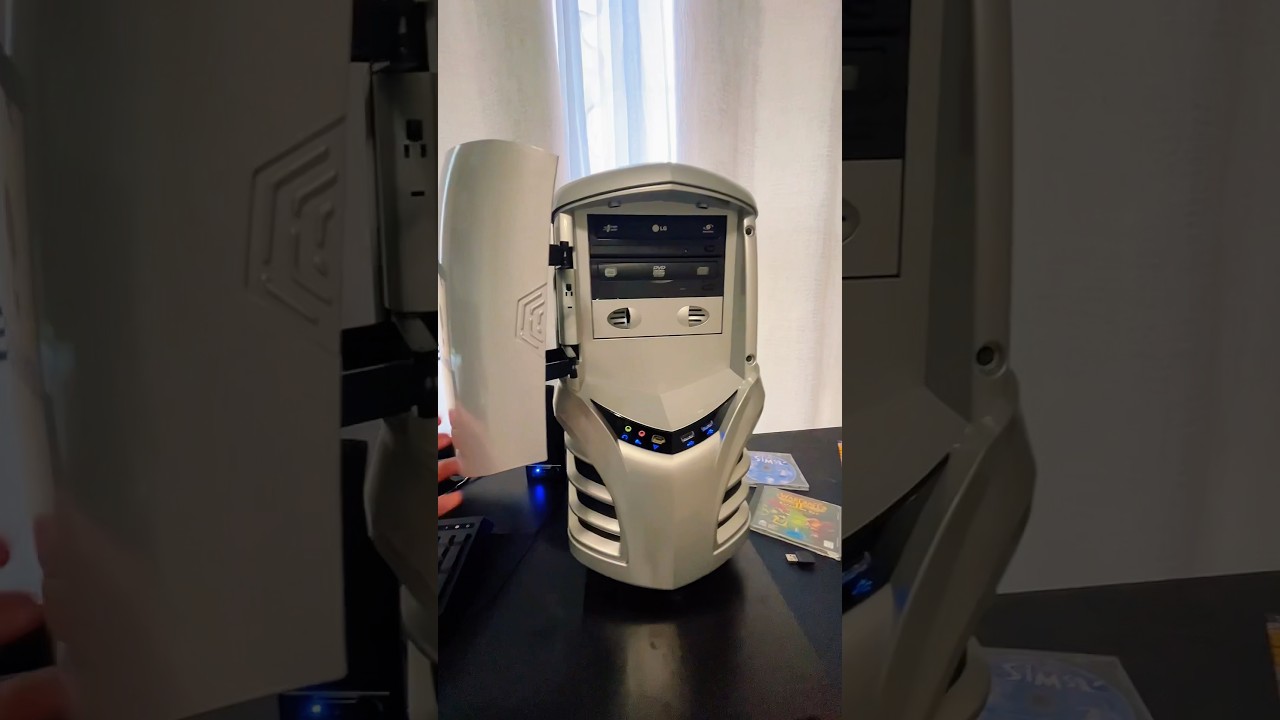 Counter-Strike Source on the retro Alienware rig #pcgaming #cs2 #counterstrike #alienware Counter-Strike Source on the retro Alienware rig #pcgaming #cs2 #counterstrike #alienware