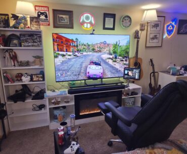 I haven't straightened up in a while but it's a fun space